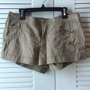 Union bay size 3 khaki shorts